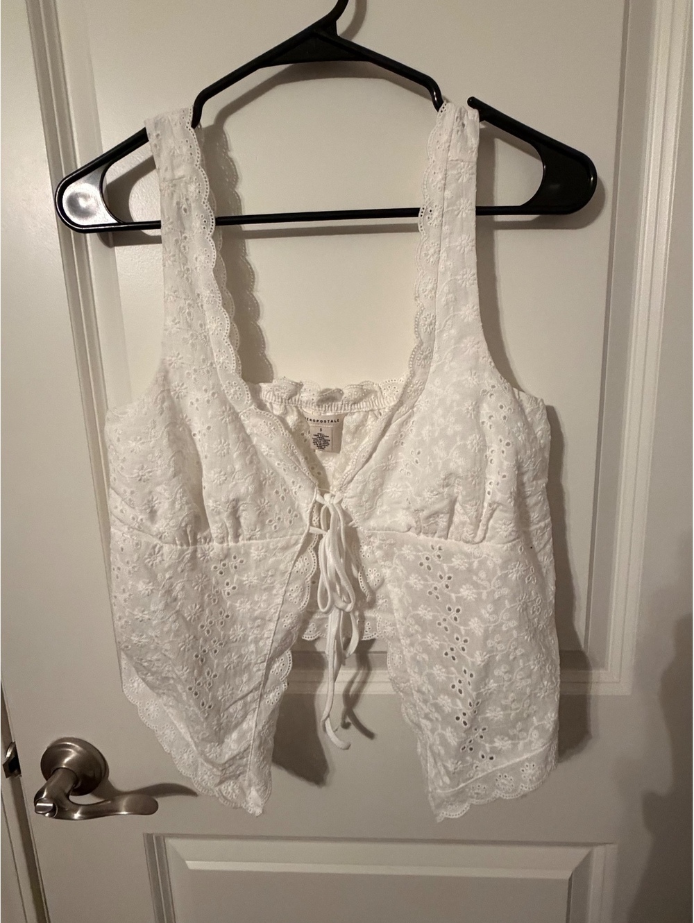 Aeropostale White Eyelet Lace Crop Top Small